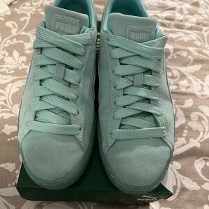 Puma Women's Aqua Sneakers